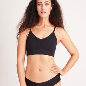 Knix Longevity Bra (38 inch band)